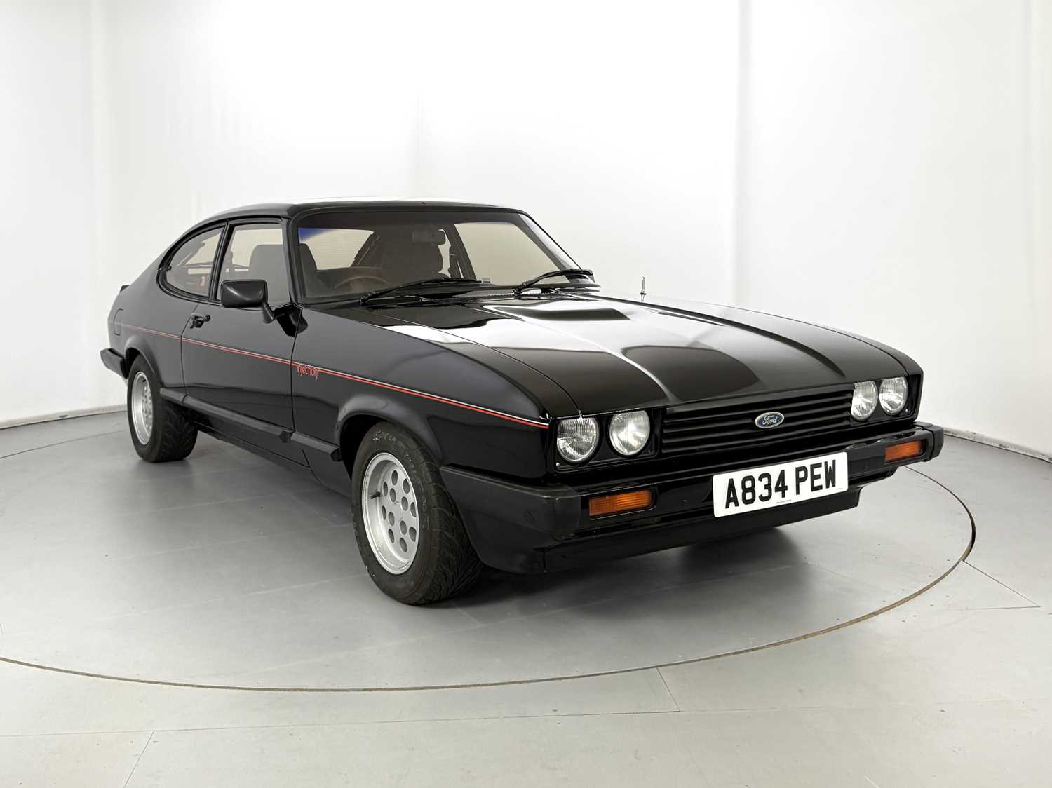 Lot 126 - 1984 Ford Capri 2.8i