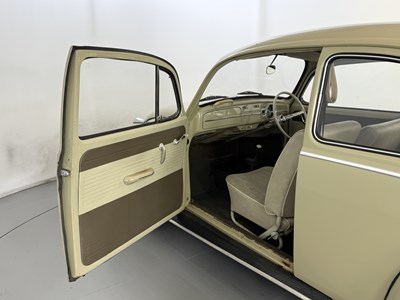 Lot 49 - 1965 Volkswagen Beetle