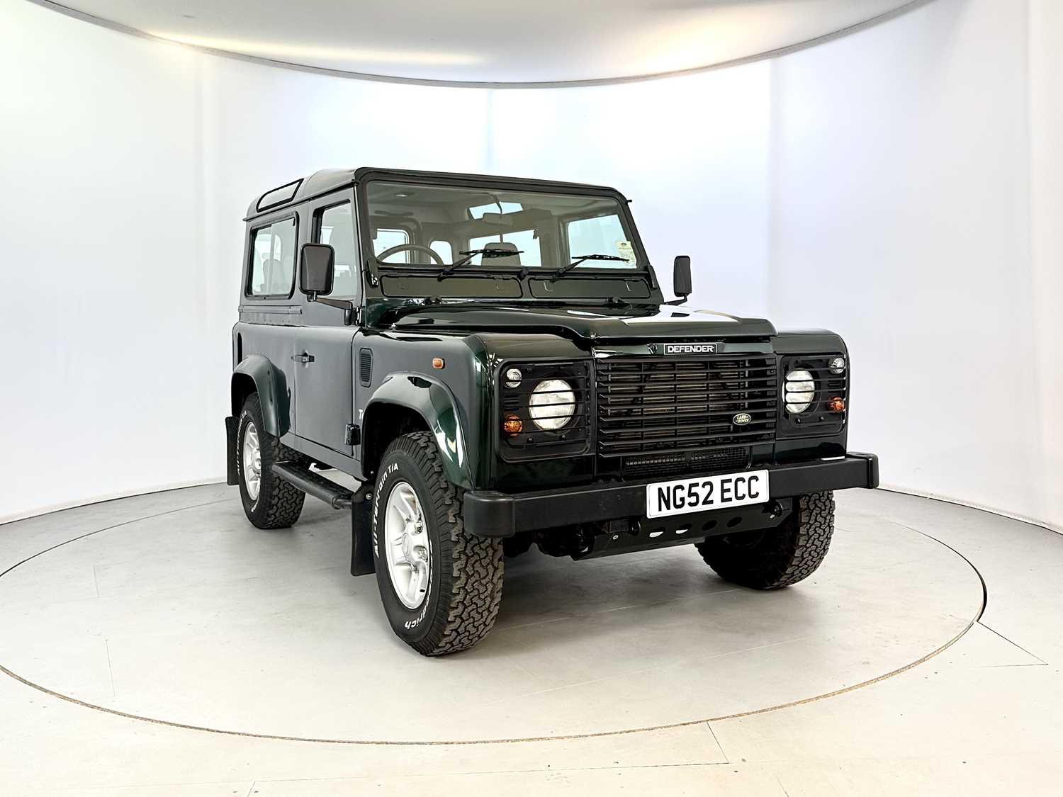Lot 68 - 2002 Land Rover Defender 90 TD5 County