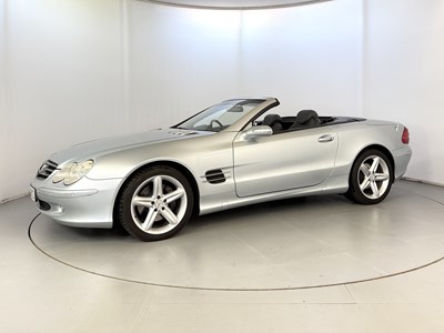Lot 167 - 2004 Mercedes-Benz SL500