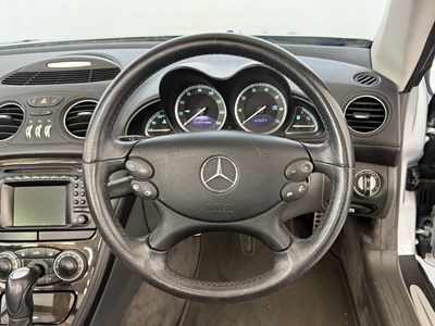 Lot 167 - 2004 Mercedes-Benz SL500