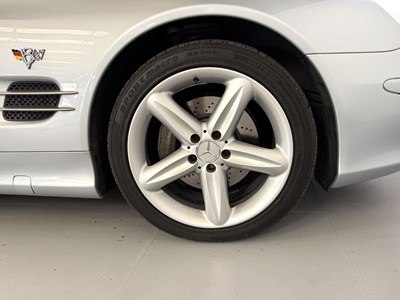Lot 167 - 2004 Mercedes-Benz SL500