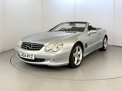 Lot 167 - 2004 Mercedes-Benz SL500