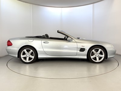 Lot 167 - 2004 Mercedes-Benz SL500