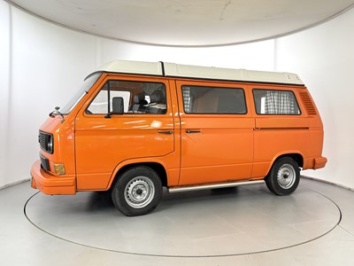 Lot 168 - 1982 Volkswagen T25