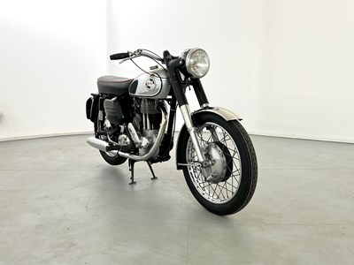 Lot 129 - 1957 Norton ES2