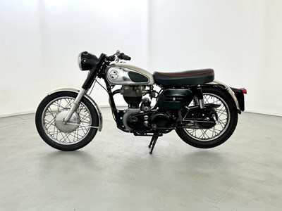 Lot 129 - 1957 Norton ES2