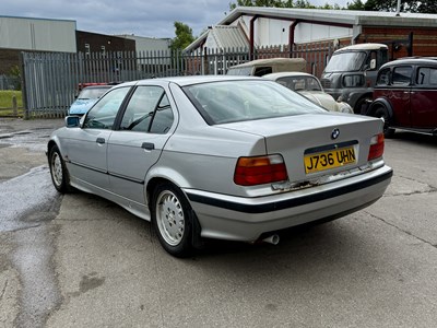 Lot 178 - 1991 BMW 318i - NO RESERVE