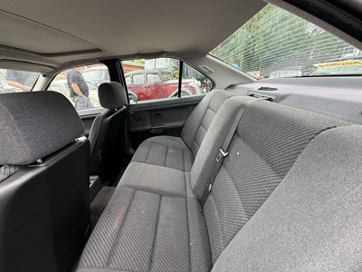 Lot 178 - 1991 BMW 318i - NO RESERVE