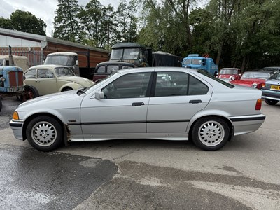 Lot 178 - 1991 BMW 318i - NO RESERVE
