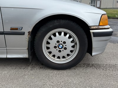 Lot 178 - 1991 BMW 318i - NO RESERVE