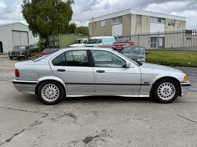 Lot 178 - 1991 BMW 318i - NO RESERVE