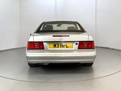 Lot 128 - 1997 Mercedes-Benz SL320
