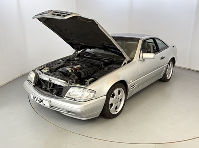 Lot 128 - 1997 Mercedes-Benz SL320