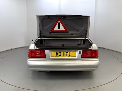 Lot 128 - 1997 Mercedes-Benz SL320