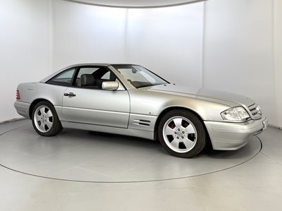 Lot 128 - 1997 Mercedes-Benz SL320