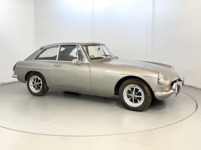 Lot 117 - 1972 MG BGT