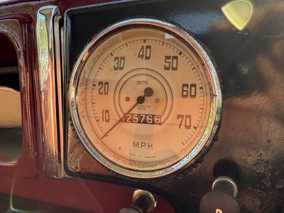 Lot 67 - 1958 Morris LC5