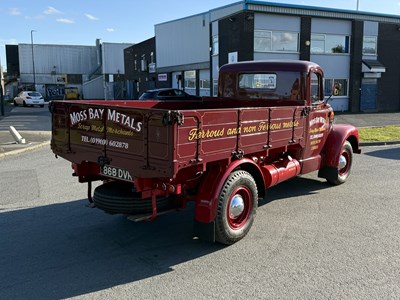 Lot 67 - 1958 Morris LC5