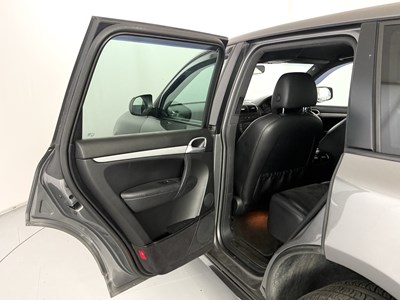Lot 181 - 2009 Porsche Cayenne
