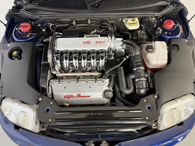 Lot 42 - 2002 Alfa Romeo Spider 3.0 V6