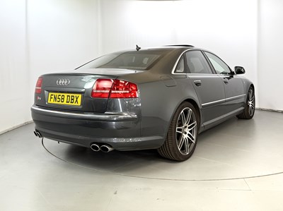 Lot 83 - 2008 Audi S8 V10