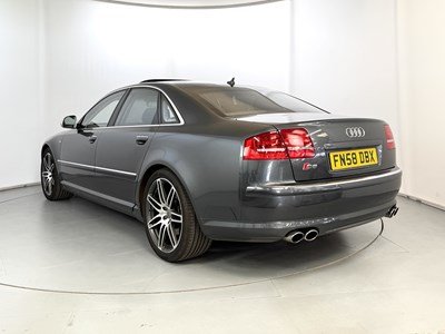 Lot 83 - 2008 Audi S8 V10