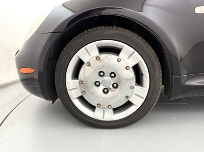 Lot 32 - 2002 Lexus SC430