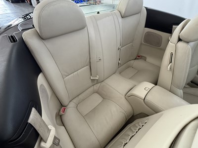 Lot 32 - 2002 Lexus SC430