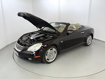 Lot 32 - 2002 Lexus SC430