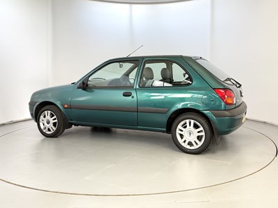 Lot 122 - 2000 Ford Fiesta