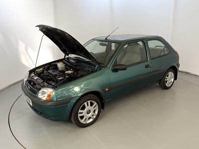 Lot 122 - 2000 Ford Fiesta