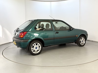 Lot 122 - 2000 Ford Fiesta