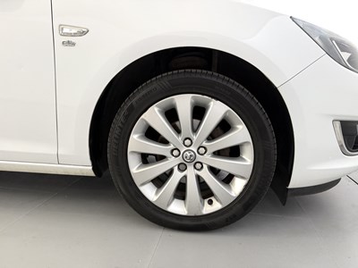 Lot 130 - 2014 Vauxhall Astra - NO RESERVE