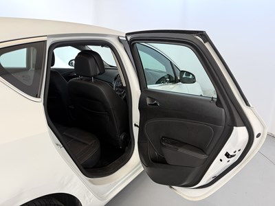 Lot 130 - 2014 Vauxhall Astra - NO RESERVE