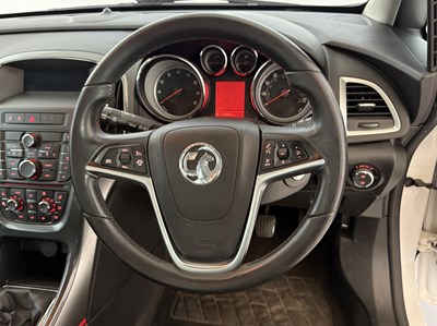 Lot 130 - 2014 Vauxhall Astra - NO RESERVE