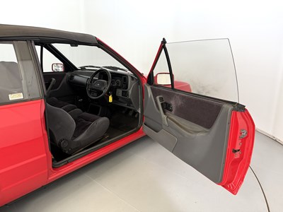 Lot 22 - 1987 Ford Escort XR3i