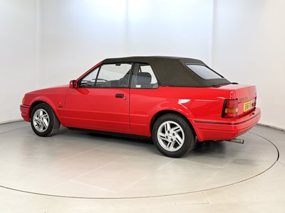 Lot 22 - 1987 Ford Escort XR3i