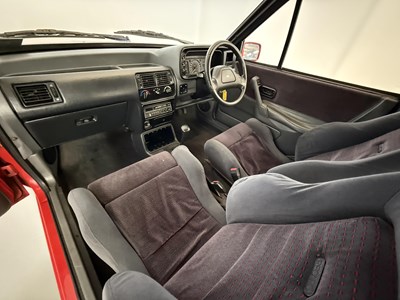 Lot 22 - 1987 Ford Escort XR3i