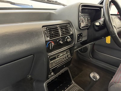 Lot 22 - 1987 Ford Escort XR3i