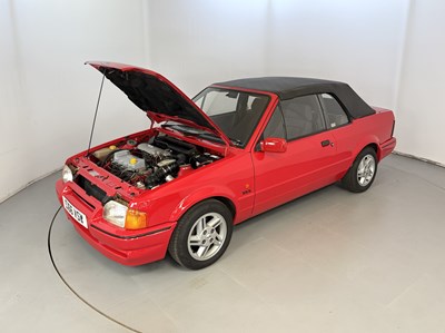 Lot 22 - 1987 Ford Escort XR3i