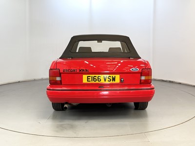 Lot 22 - 1987 Ford Escort XR3i