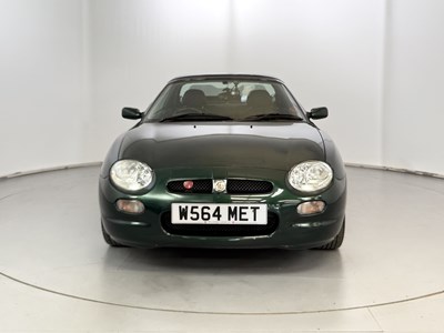 Lot 16 - 2000 MG F