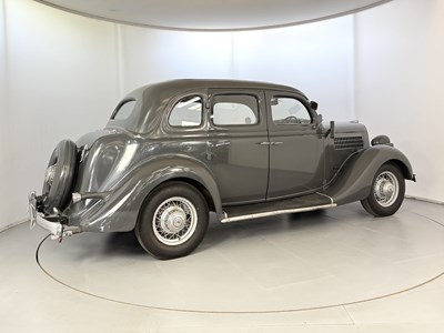 Lot 80 - 1936 Ford Model 48 Saloon