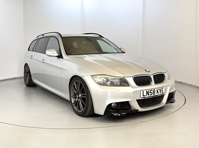 Lot 2009 BMW 335i