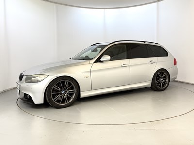 Lot 82 - 2009 BMW 335i