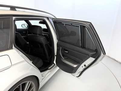 Lot 82 - 2009 BMW 335i
