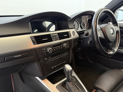 Lot 82 - 2009 BMW 335i
