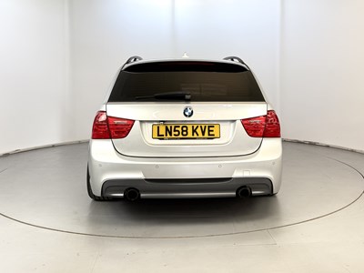 Lot 82 - 2009 BMW 335i