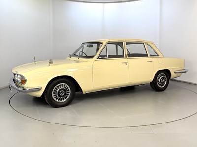 Lot 66 - 1973 Triumph 2000